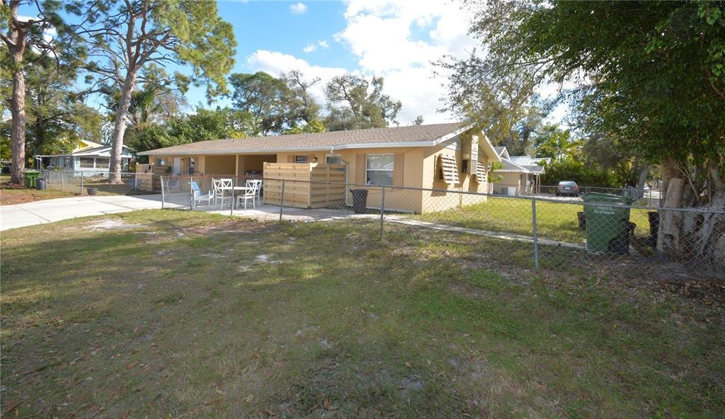 9th St, Sarasota, FL 34237