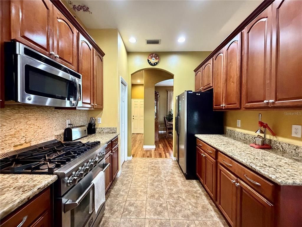 Shirecrest Cove Way, Lutz, FL 33558 #1