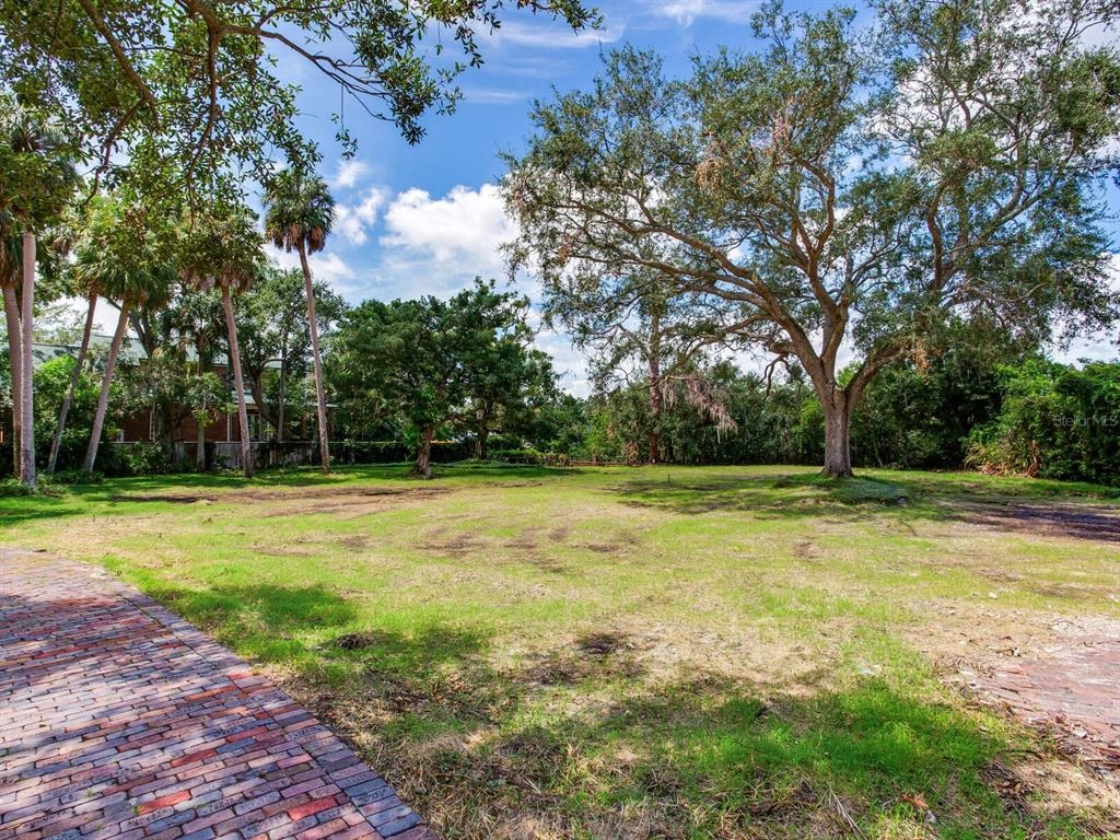 Shore Crest Cir, Tampa, FL 33609 #1