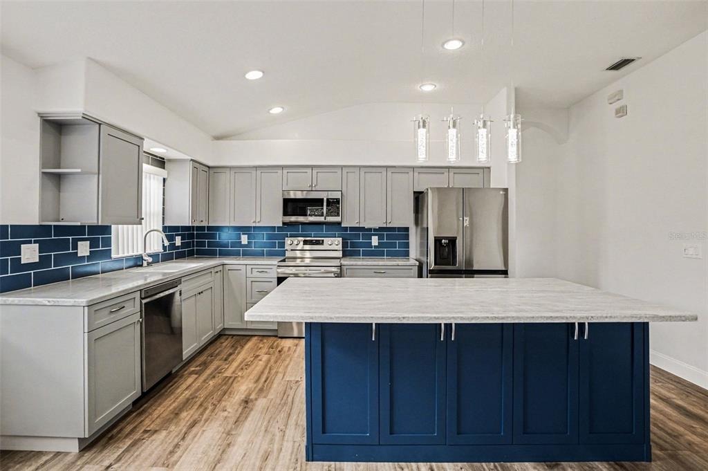 Rolling Cir, San Antonio, FL 33576 #1