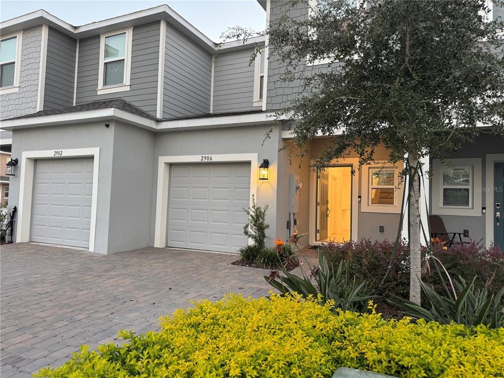 Canary Ave, Davenport, FL 33837