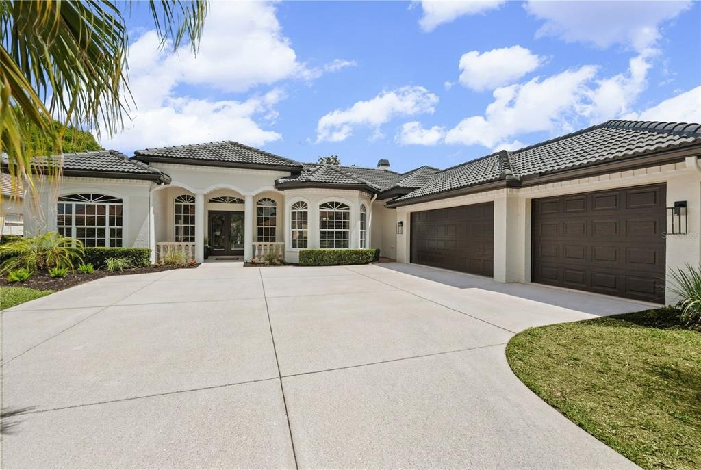 Eaton Ct, University Park, FL 34201