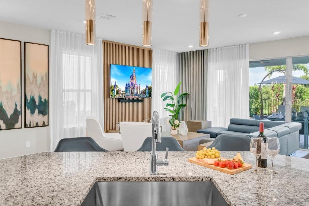 Castle Pines Ct, Reunion, FL 34747 #1