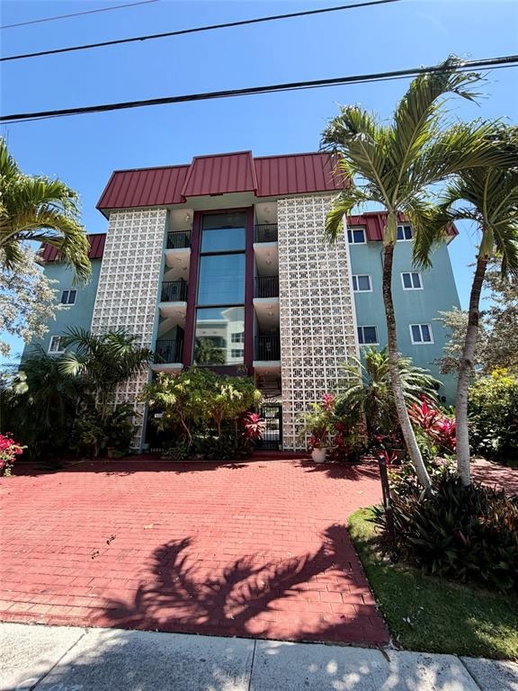 20th Ave, Deerfield Beach, FL 33441