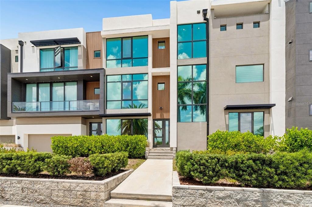 Davis Blvd, Tampa, FL 33606