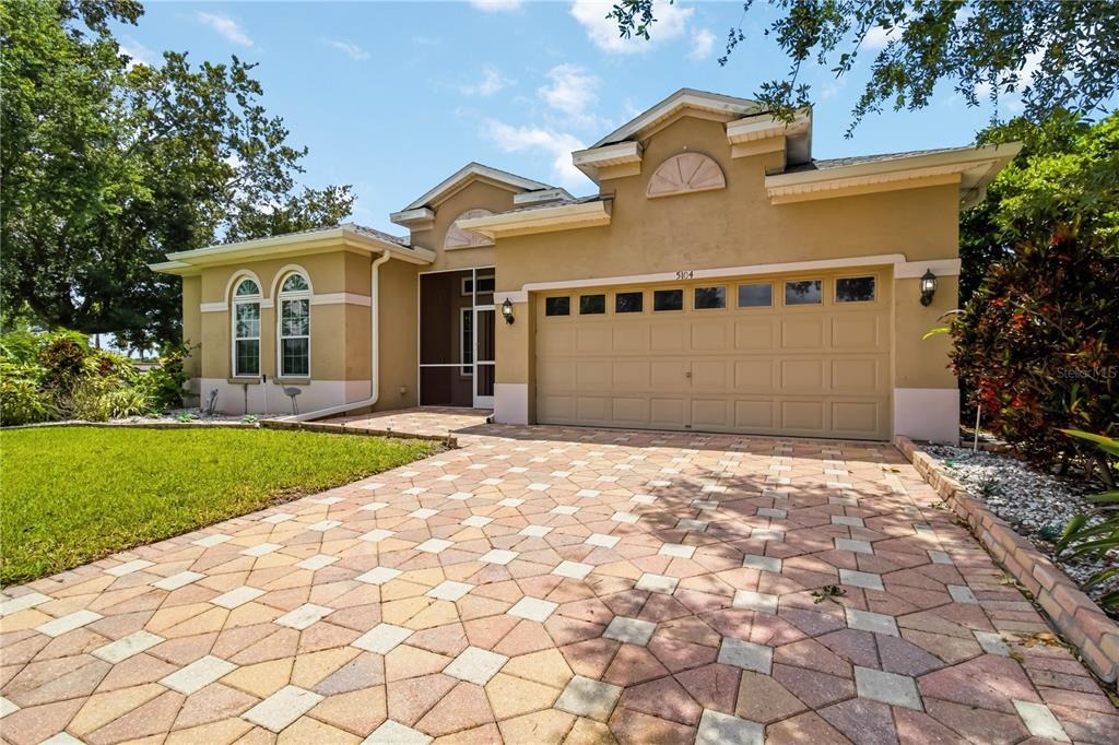 52nd Ave, Bradenton, FL 34210