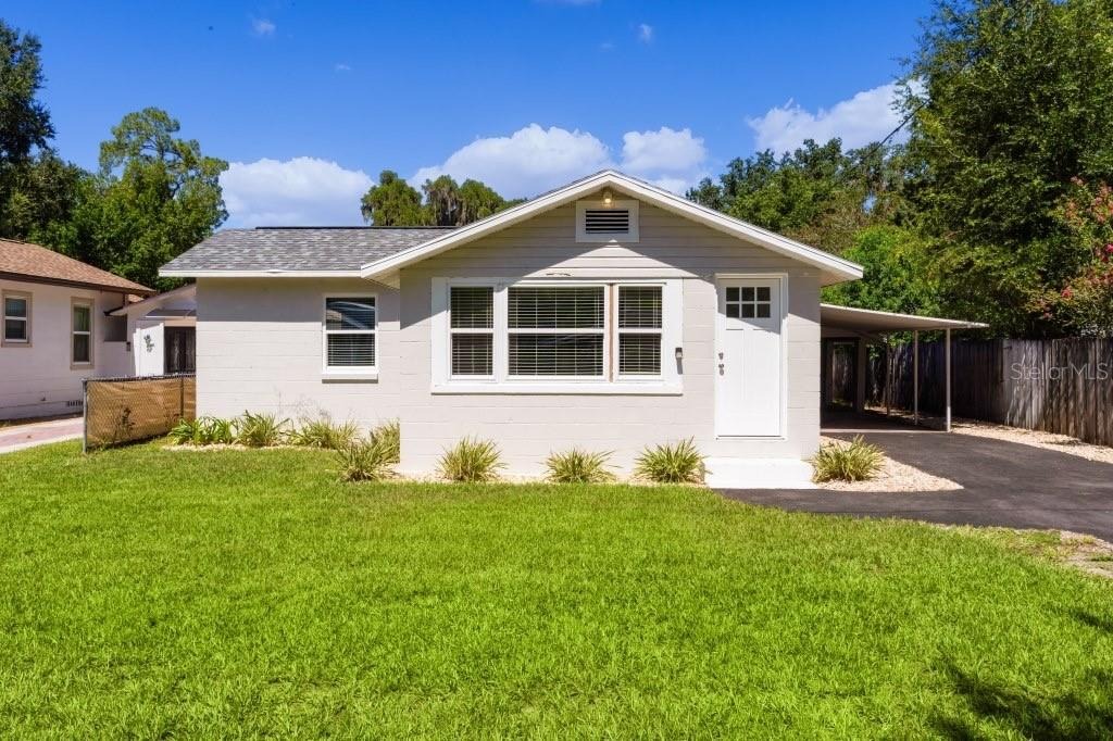 135th Ter, Ocklawaha, FL 32179