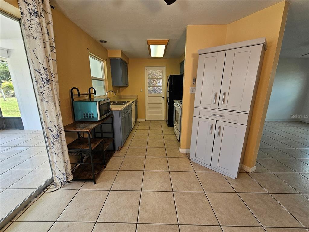 Azalea Dr, Port Charlotte, FL 33952 #1