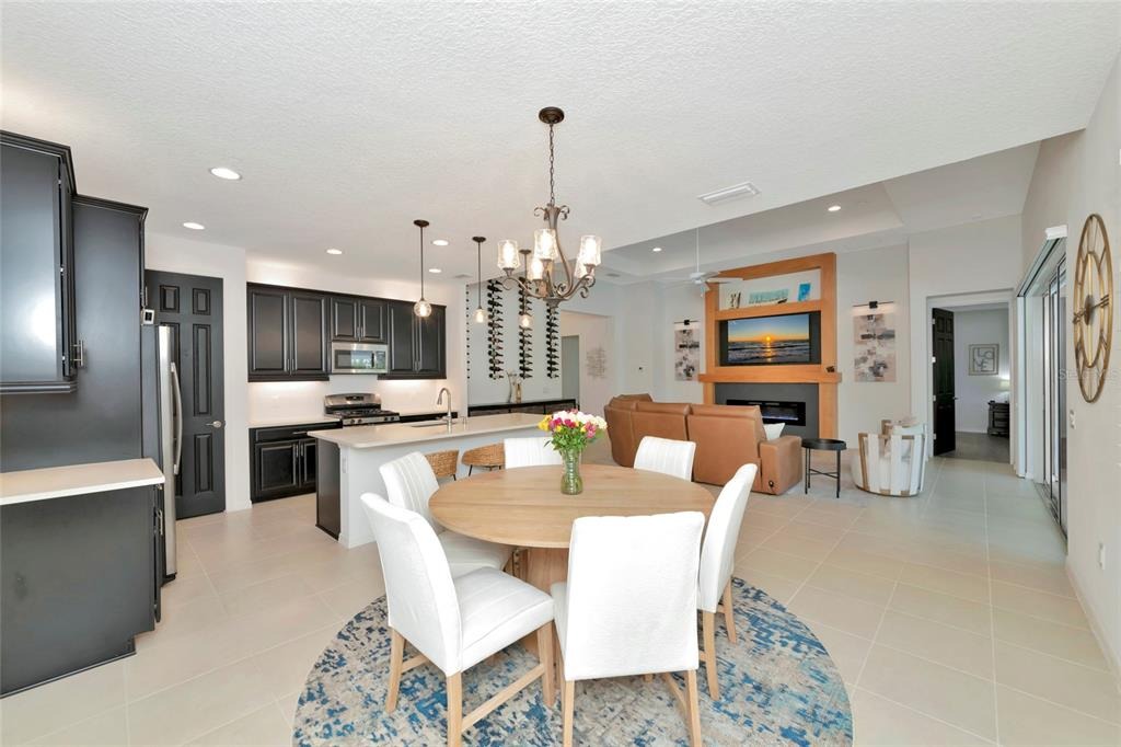Goldenrod Ave, Bradenton, FL 34212 #1