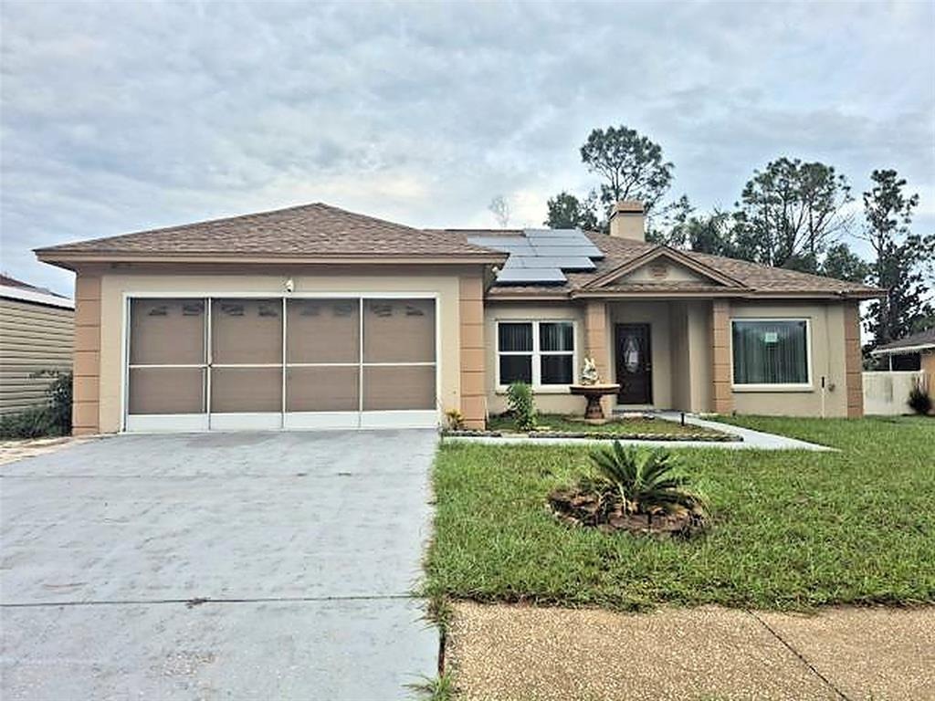 Greenbelt Cir, Brandon, FL 33510