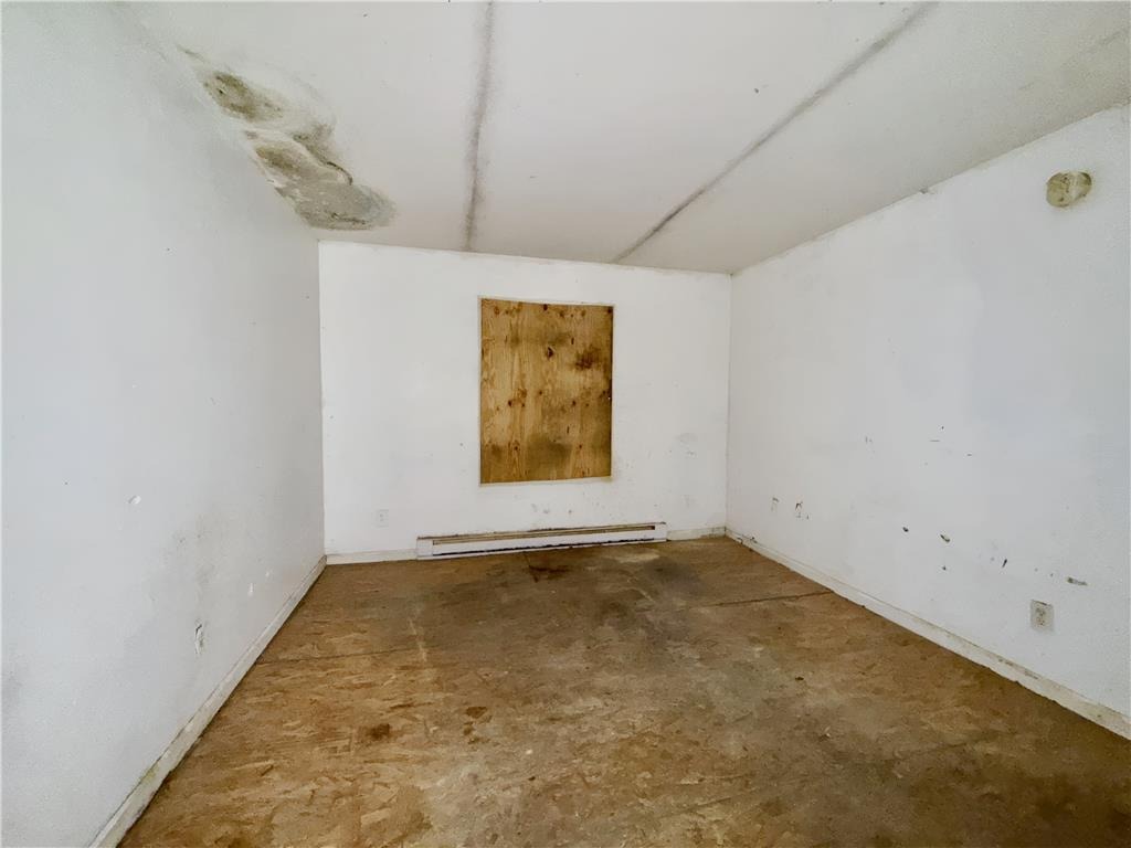 Baltic Ave, Tobyhanna, PA 18466