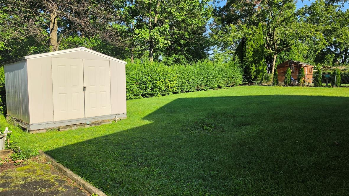 Aarons Pl, Easton, PA 18040