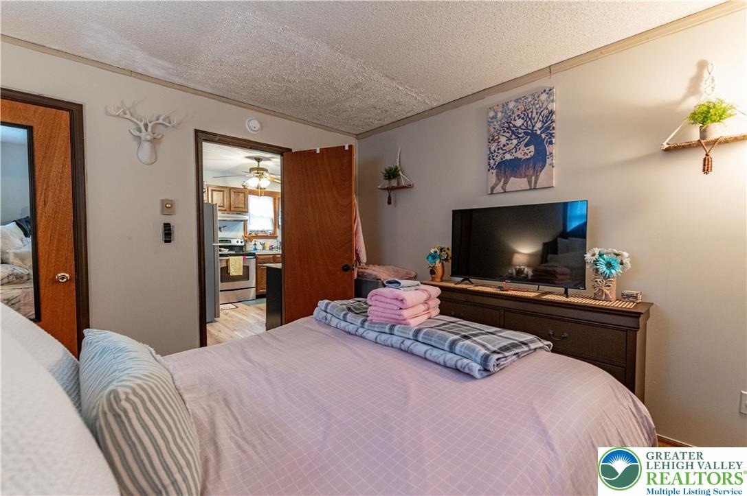 Country Place Dr, Tobyhanna, PA 18466 #1