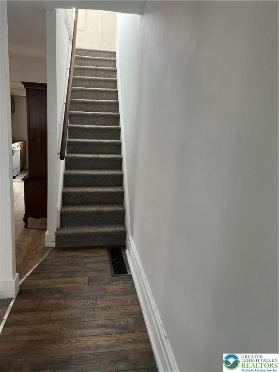 Poplar St, Allentown, PA 18102