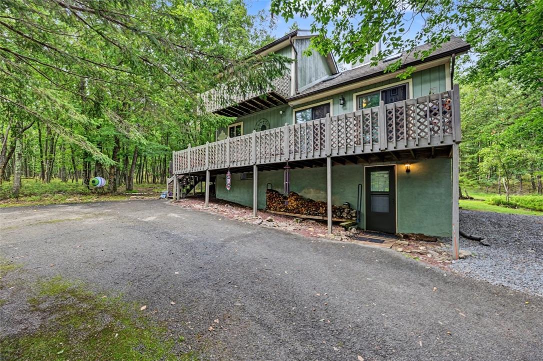 Arapahoe Rd, Albrightsville, PA 18210