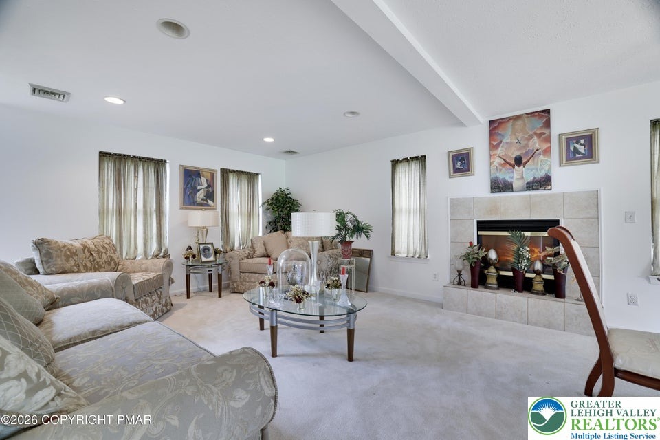Glade Dr, Long Pond, PA 18334 #1