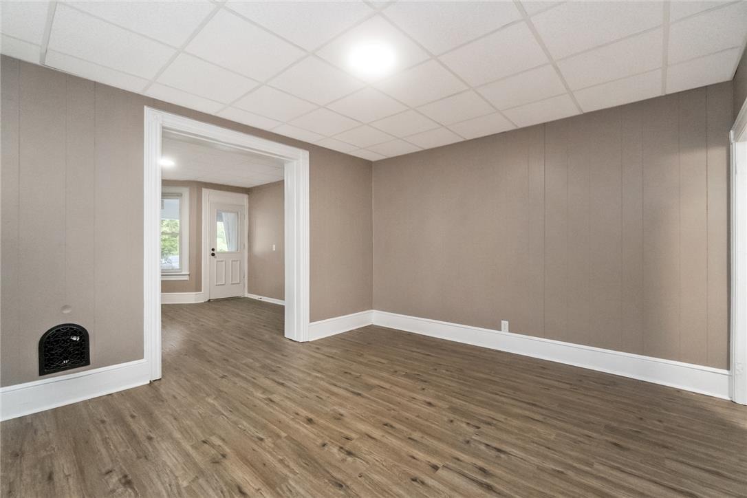 1st St, Bangor, PA 18013