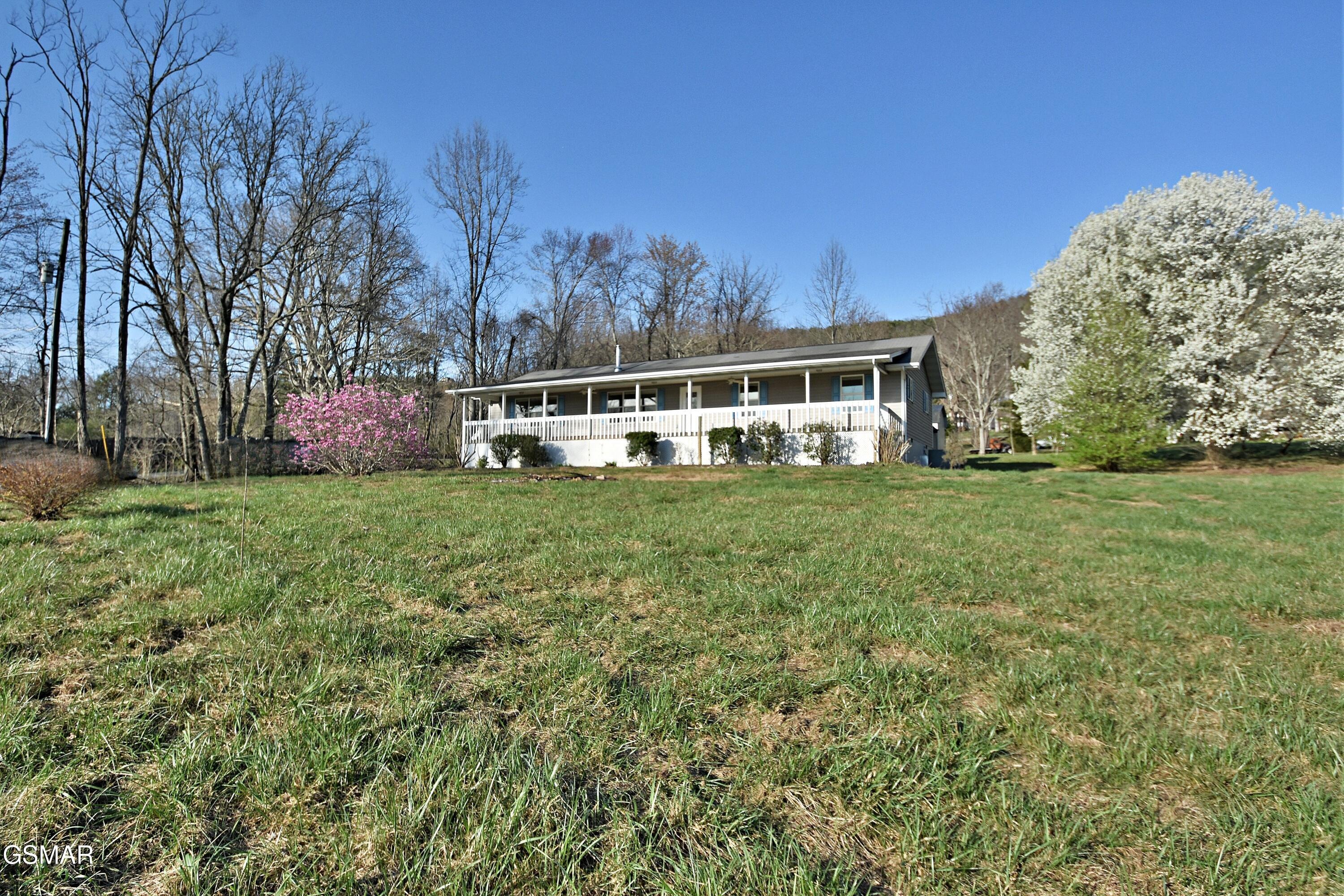 Clabo Rd, Sevierville, TN 37862
