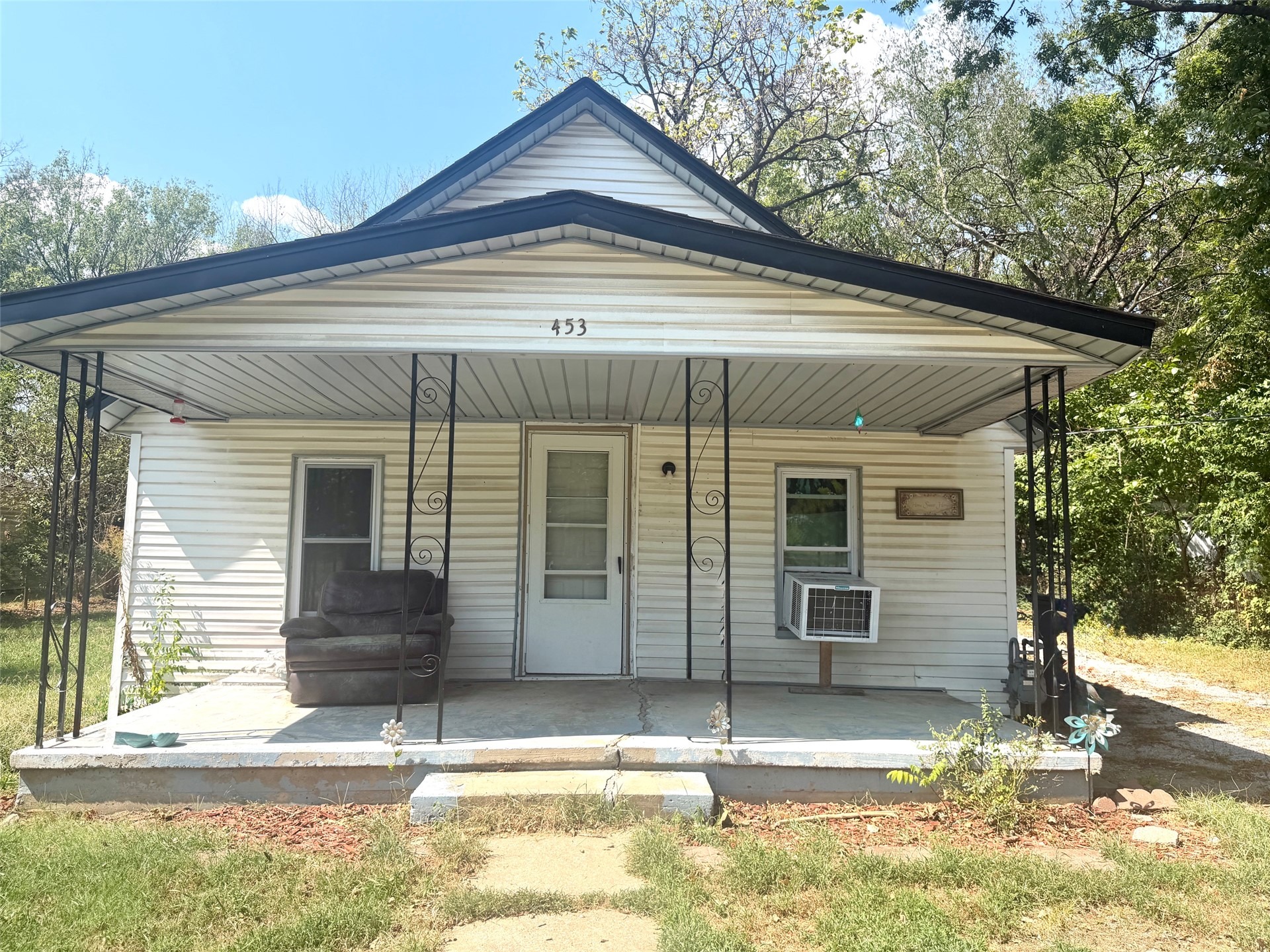 2nd St, Vinita, OK 74301 #1