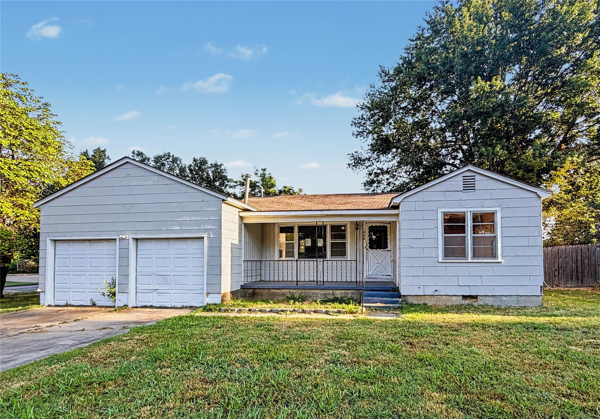Chandler Rd, Muskogee, OK 74403