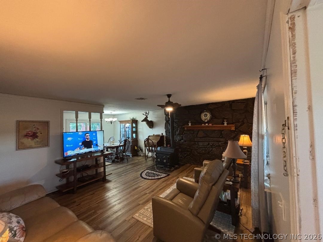 1180 Rd, Eufaula, OK 74432