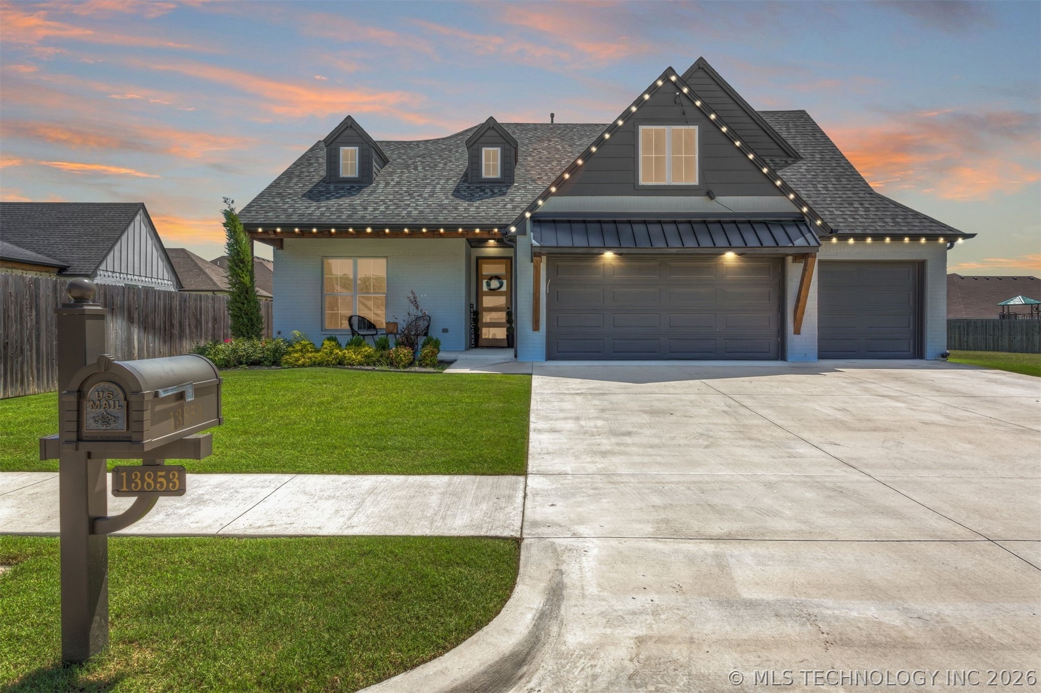 21st Ct, Bixby, OK 74008
