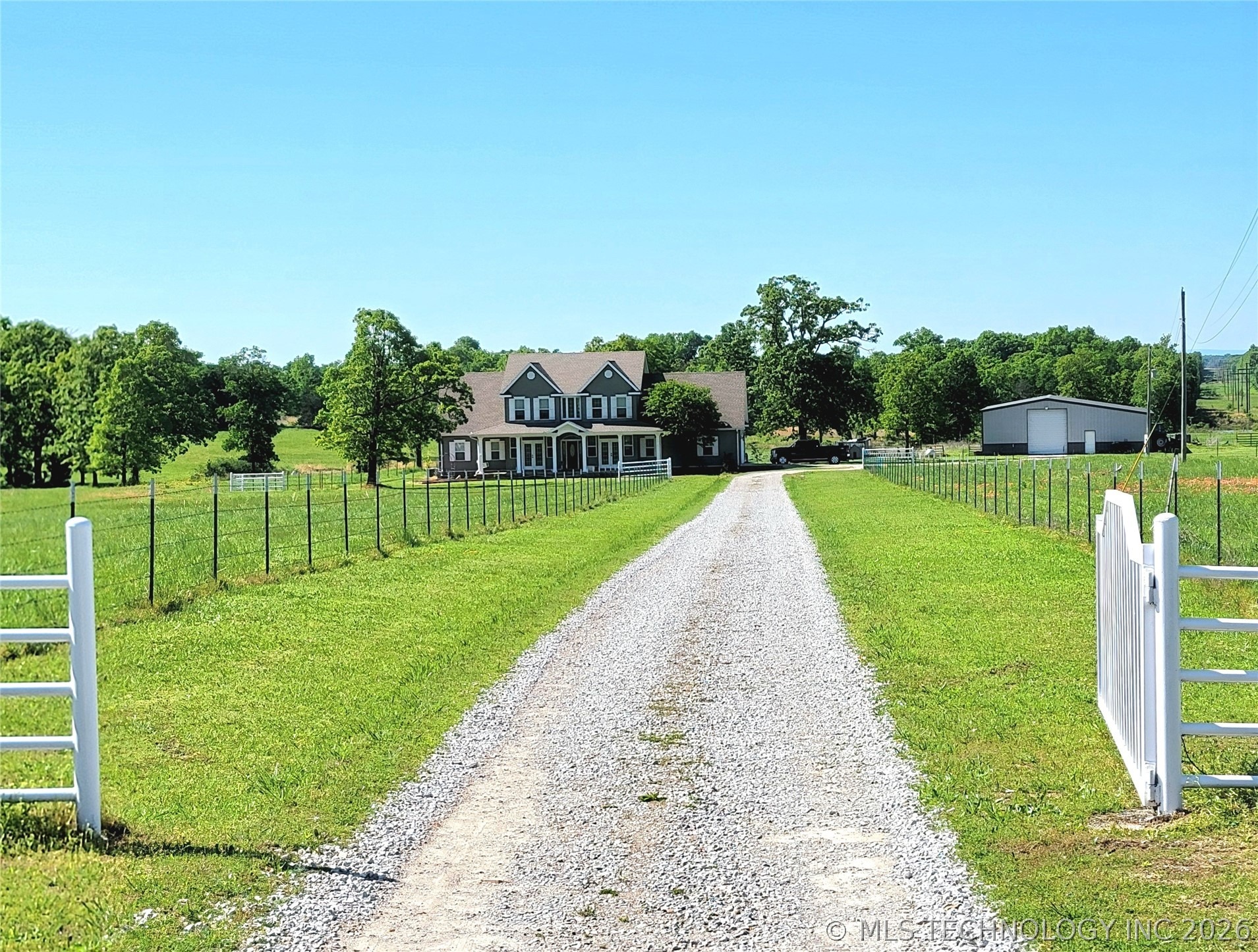 1000 Rd, Gore, OK 74435