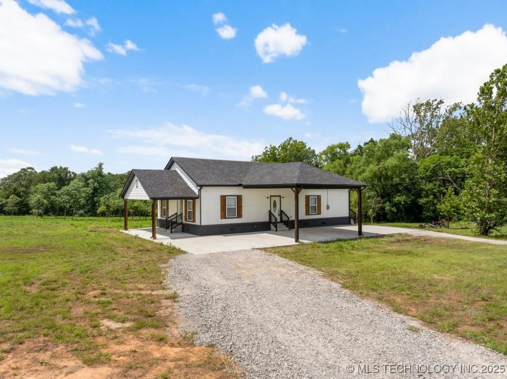 271st St, Bristow, OK 74010