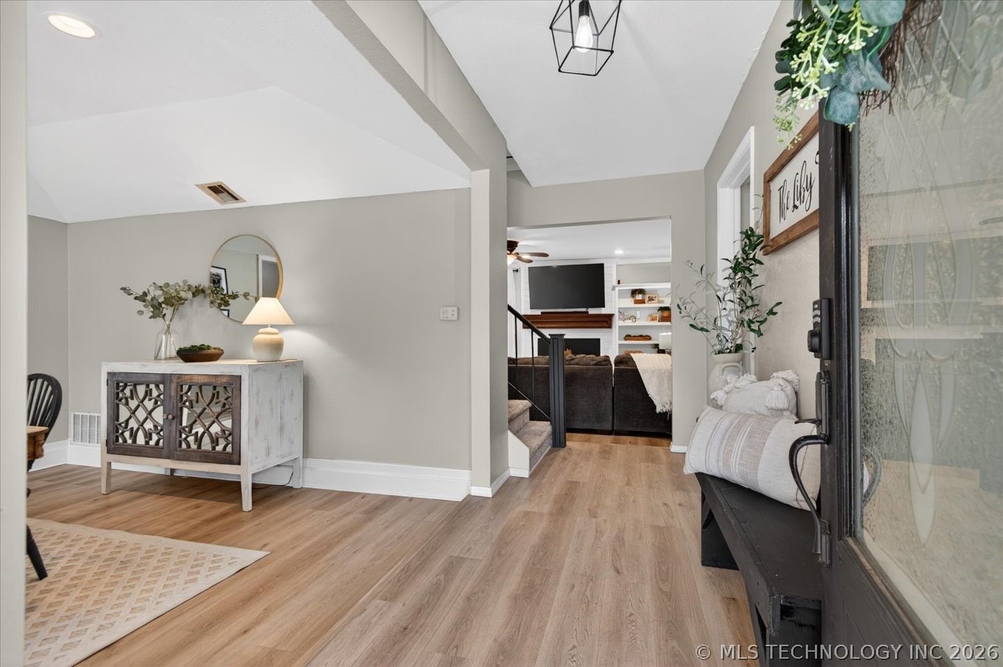 May Ln, Bartlesville, OK 74006