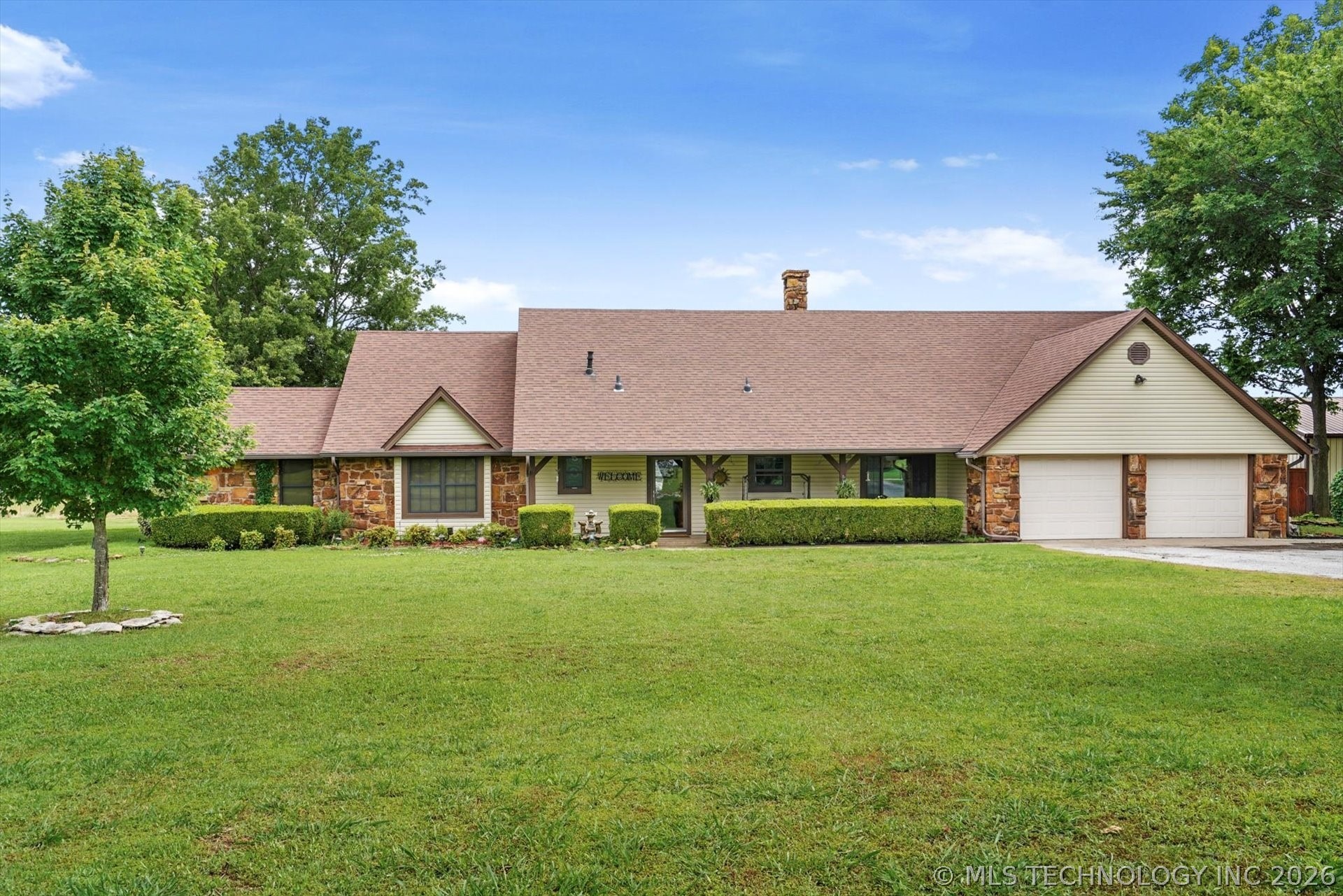 Oak St, Skiatook, OK 74070