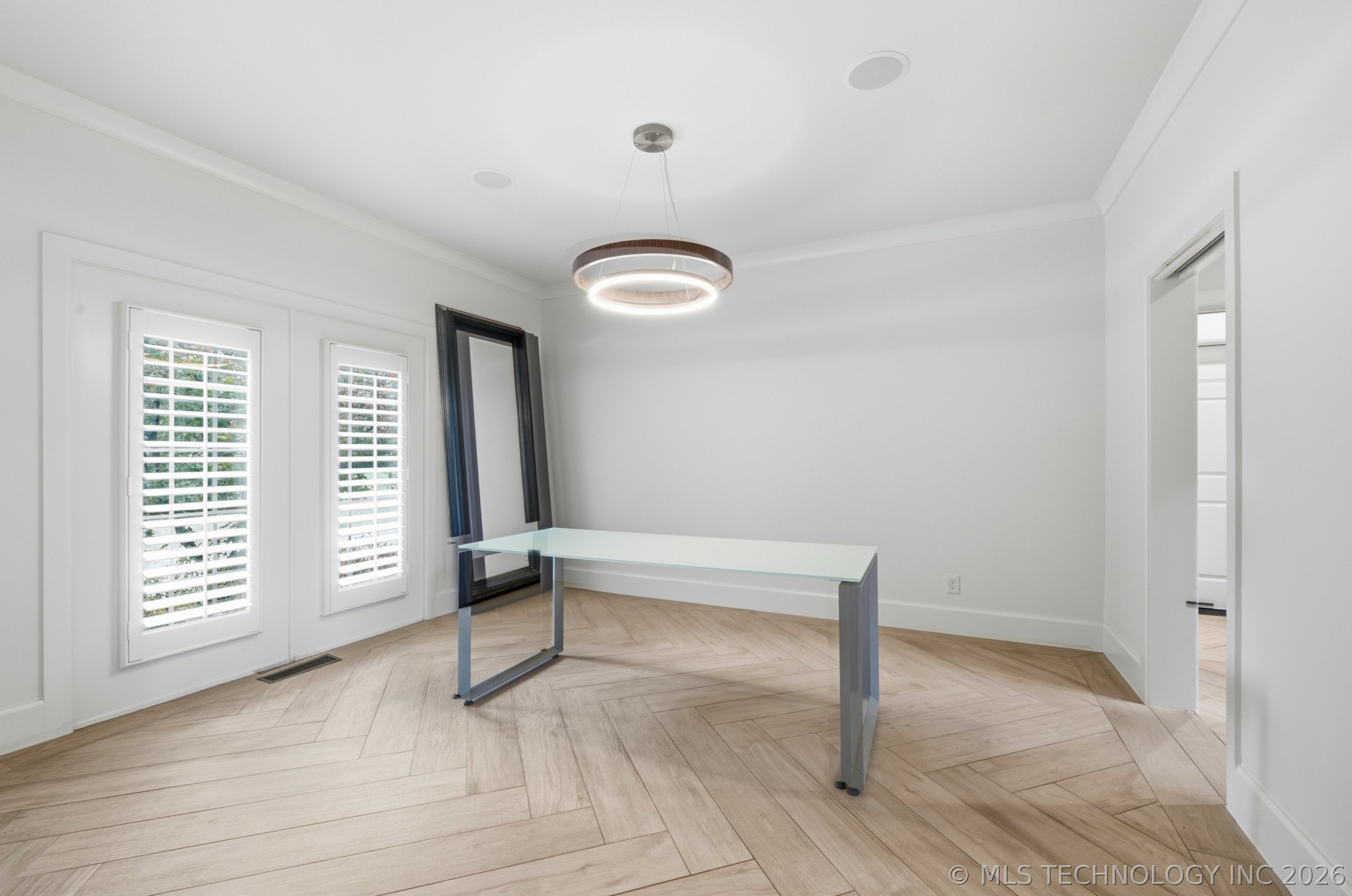 Foxbriar Dr, Tulsa, OK 74132