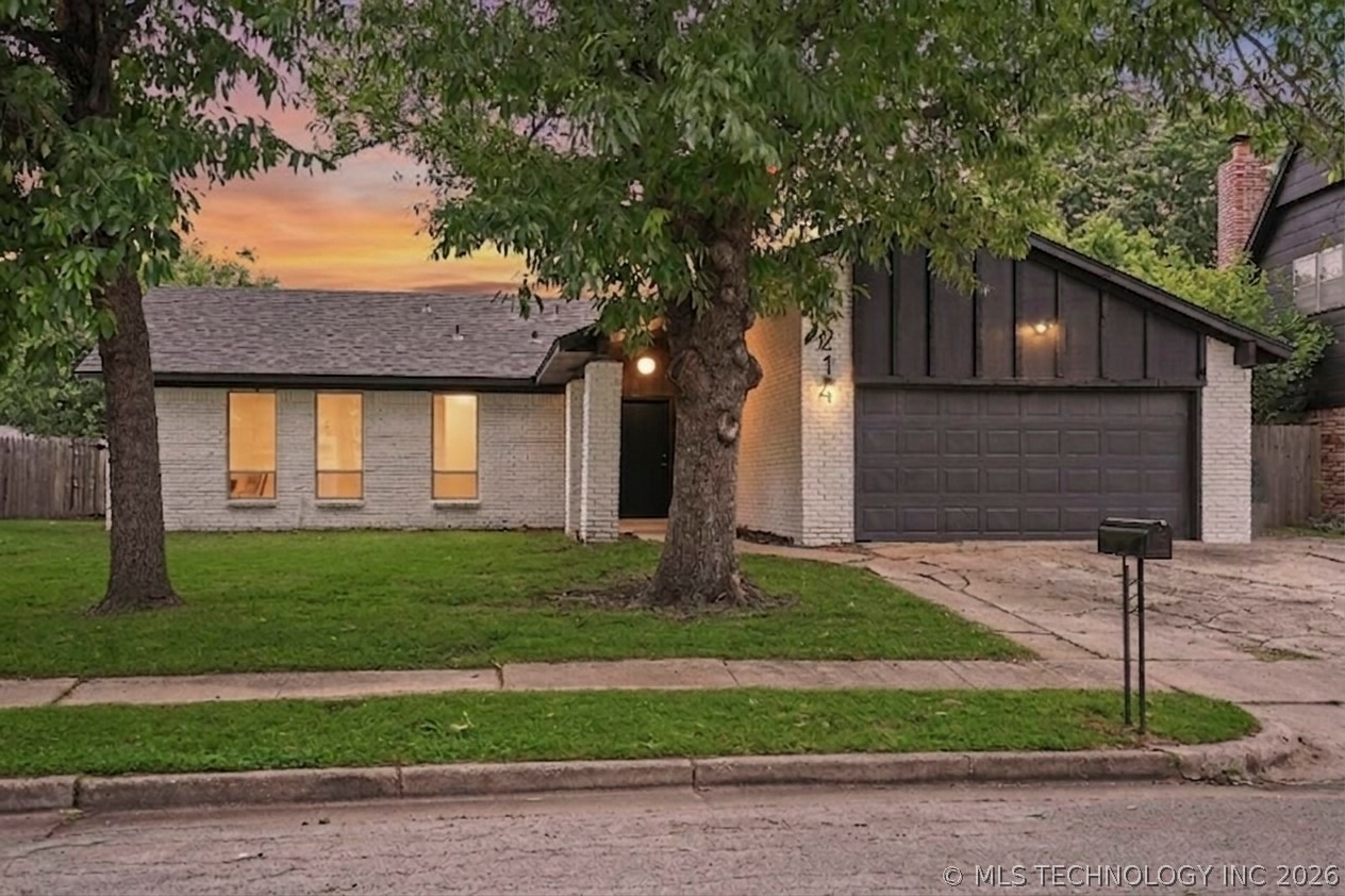 24th St, Tulsa, OK 74129