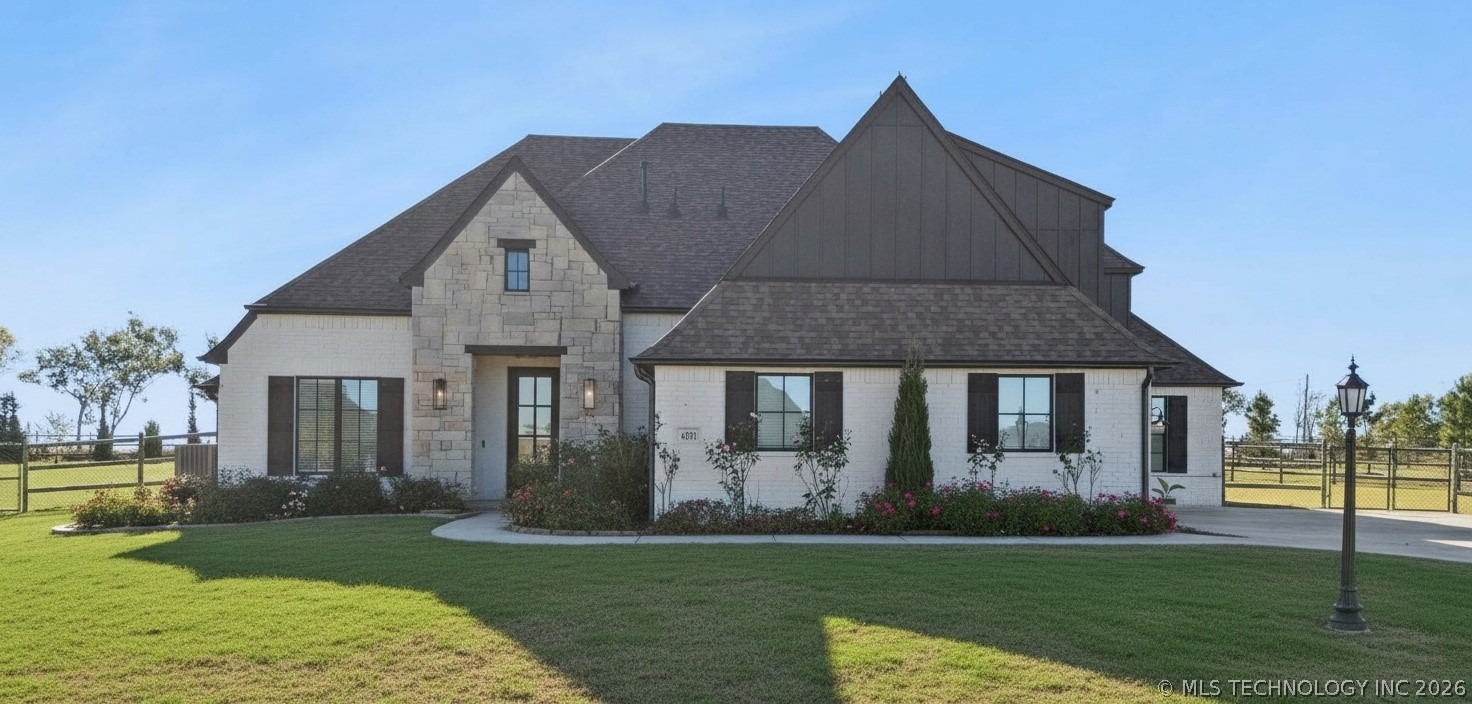 Creekwood Dr, Owasso, OK 74055