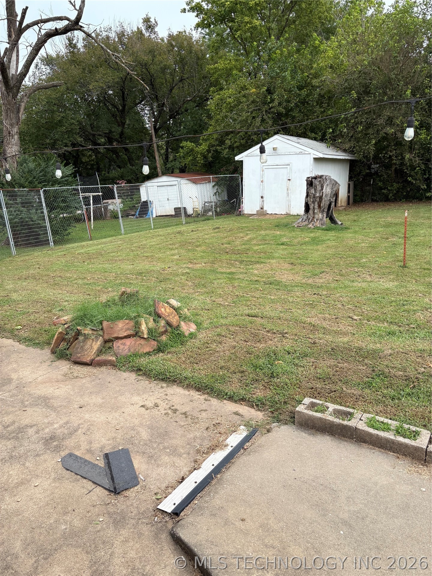 B St, Yale, OK 74085
