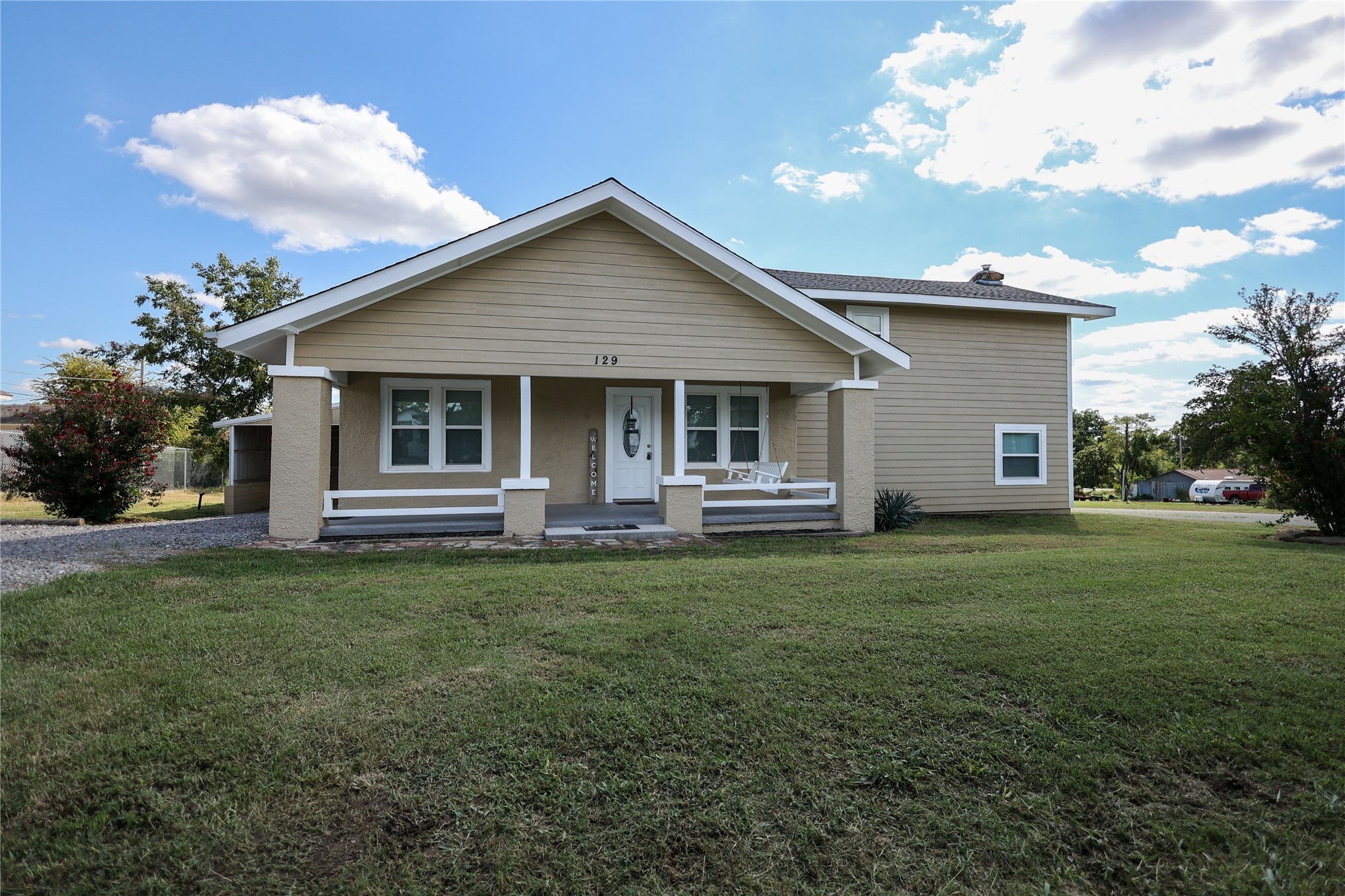 Tahlequah Ave, Sulphur, OK 73086