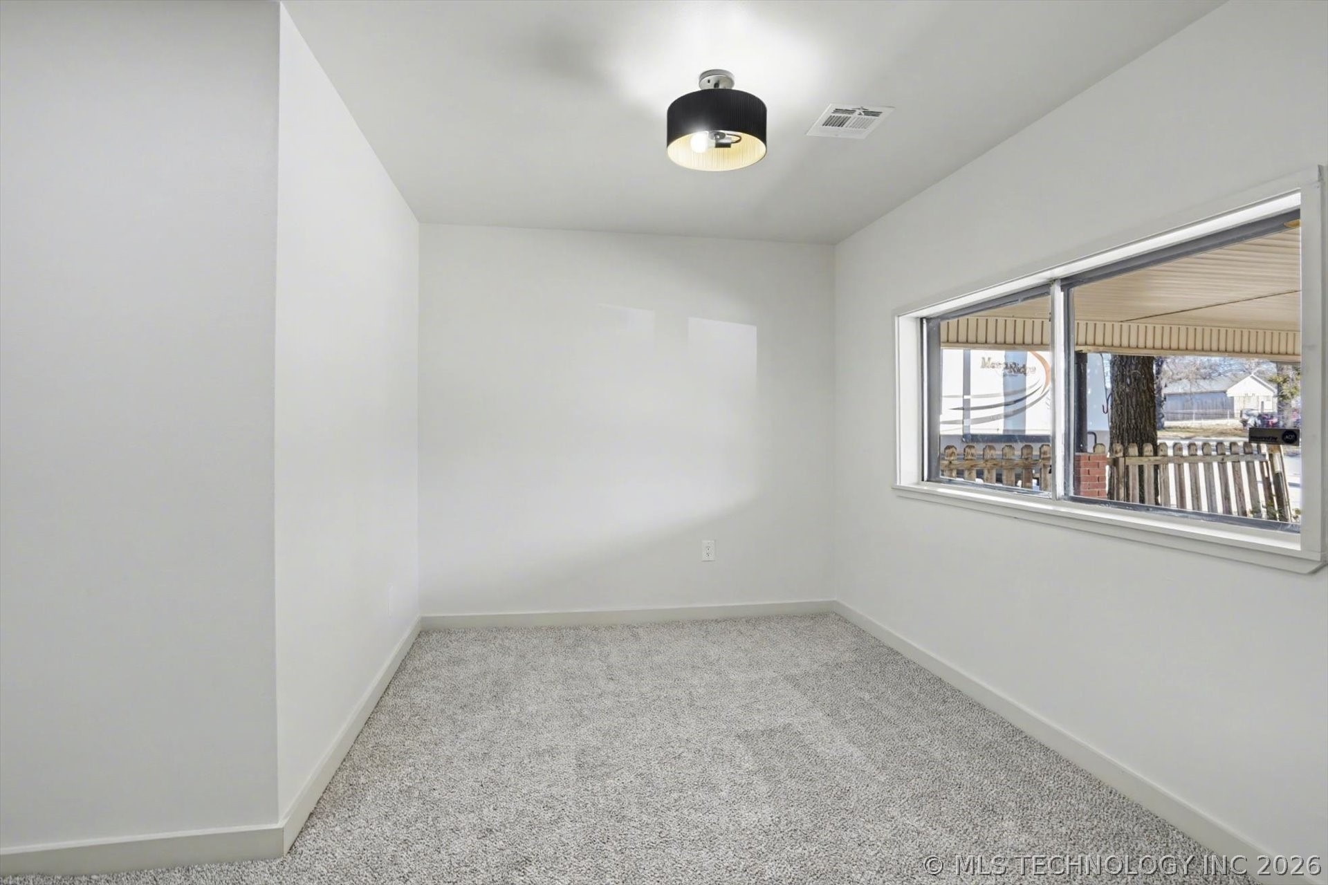 Ash Ave, Sand Springs, OK 74063