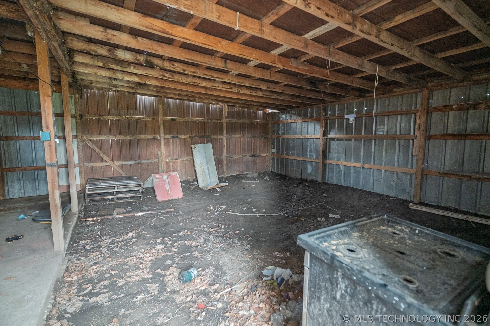 6th St, Hulbert, OK 74441