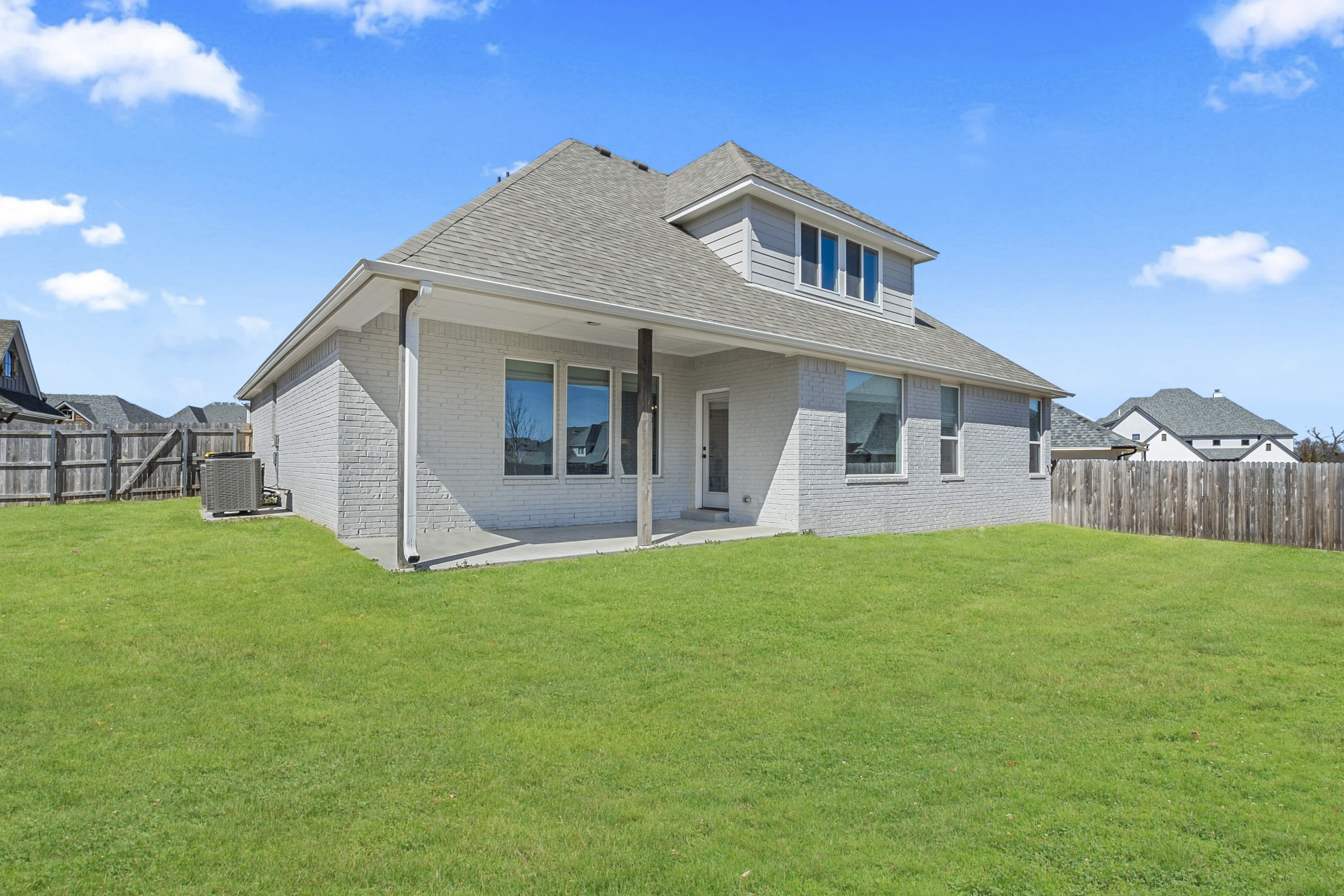 127th Pl, Jenks, OK 74037