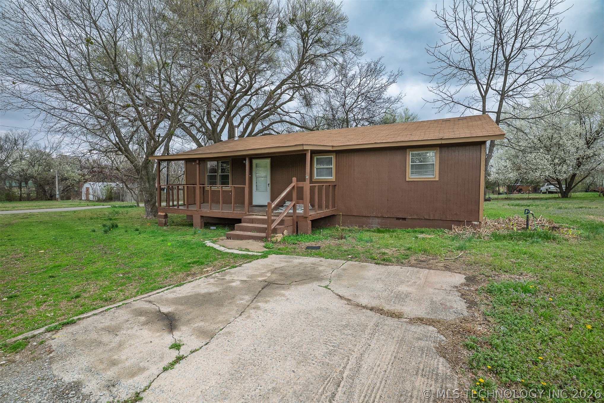 6th St, Hulbert, OK 74441 #1