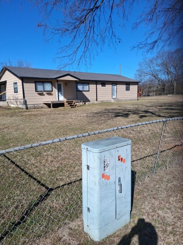 2nd Ave, Ardmore, OK 73401 #1