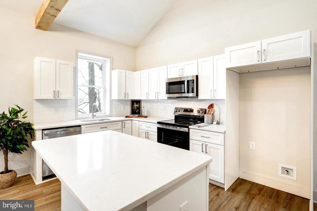 Moulstown Rd, Abbottstown, PA 17301 #1