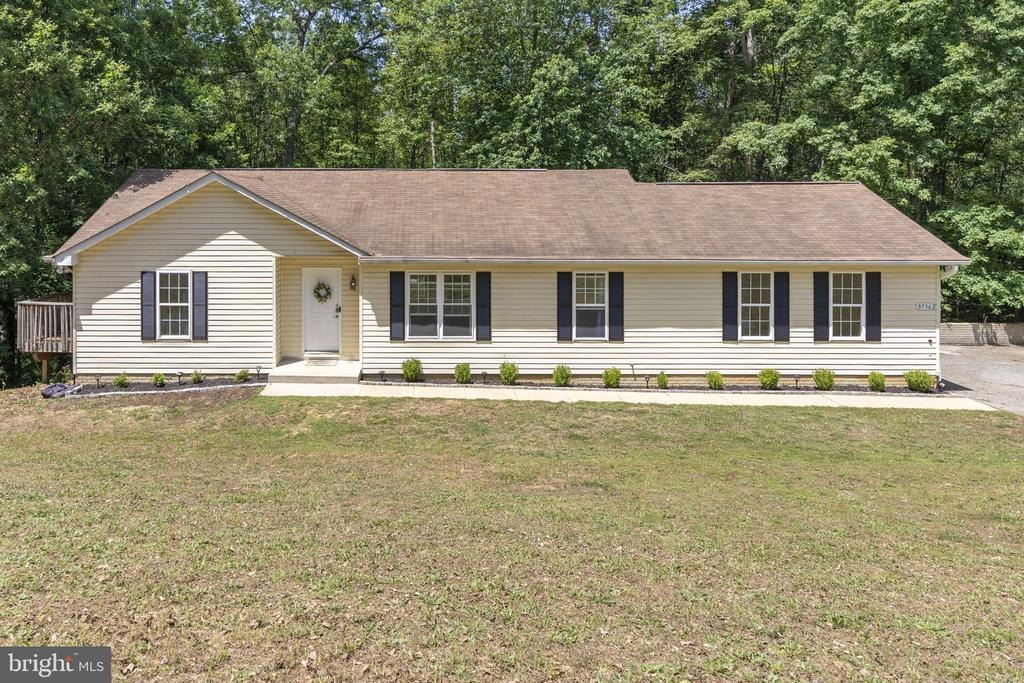 Spicer Dr, Mechanicsville, MD 20659