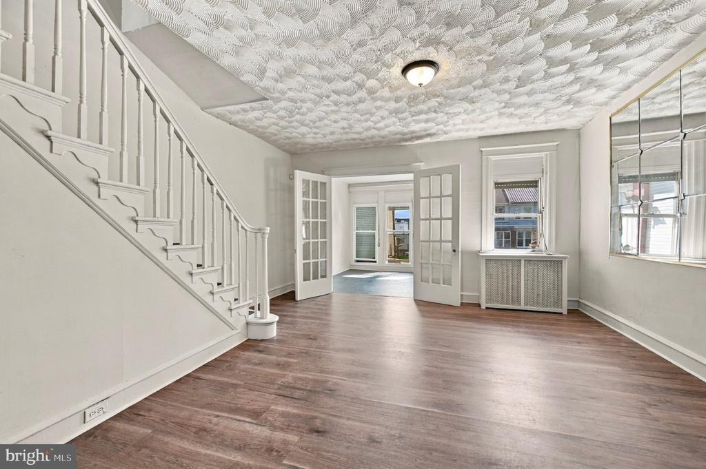 Gratz St, Philadelphia, PA 19126