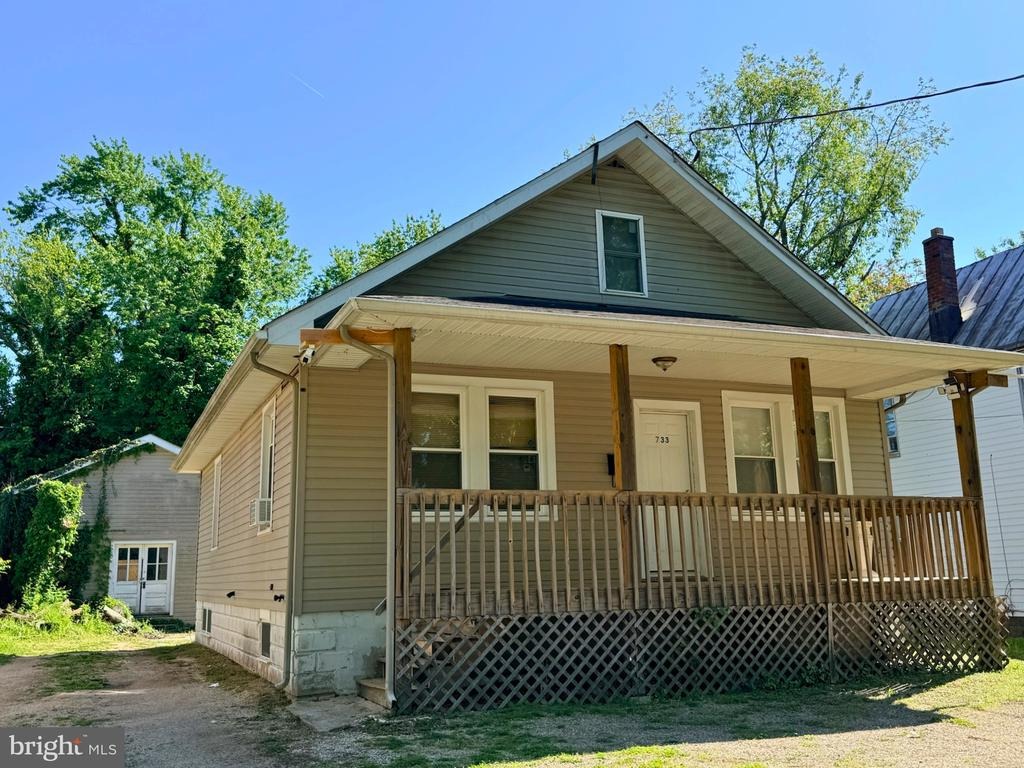 Quince St, Vineland, NJ 08360