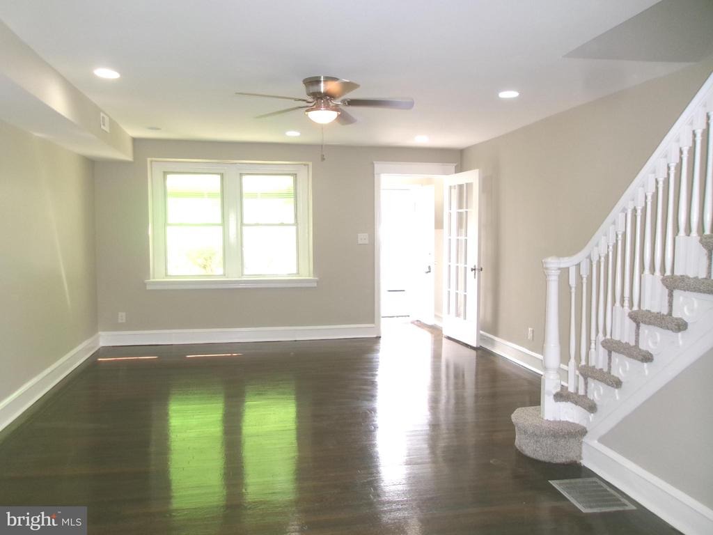 Forrest Ave, Philadelphia, PA 19138 #1