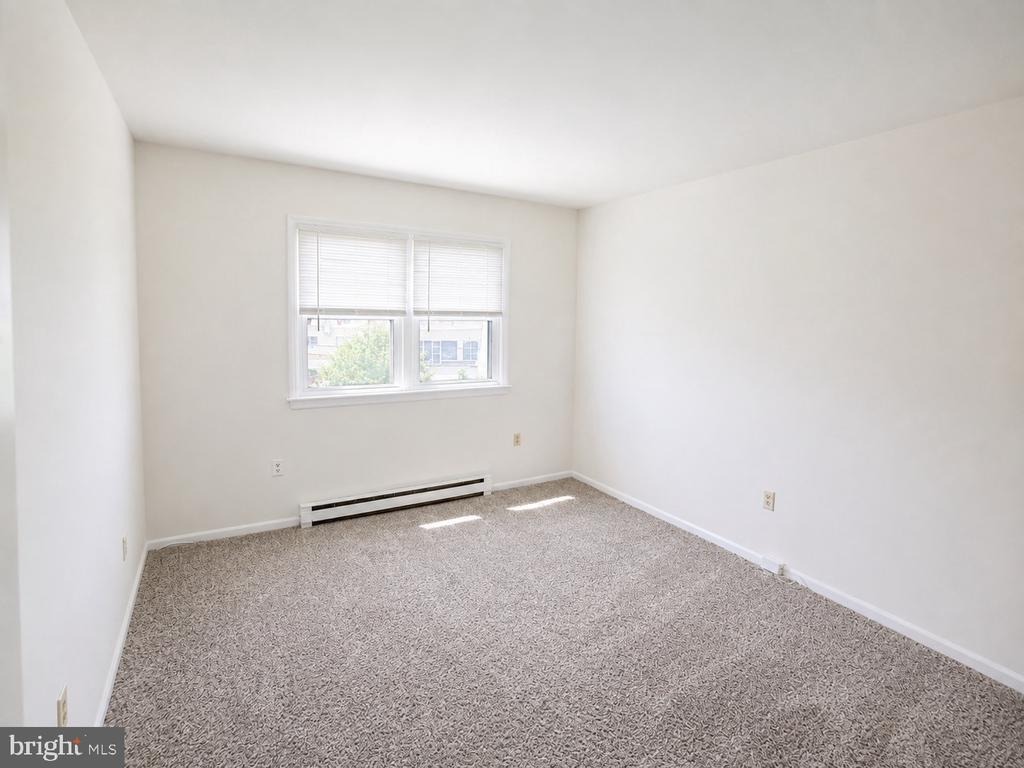 Jenkintown Rd, Glenside, PA 19038