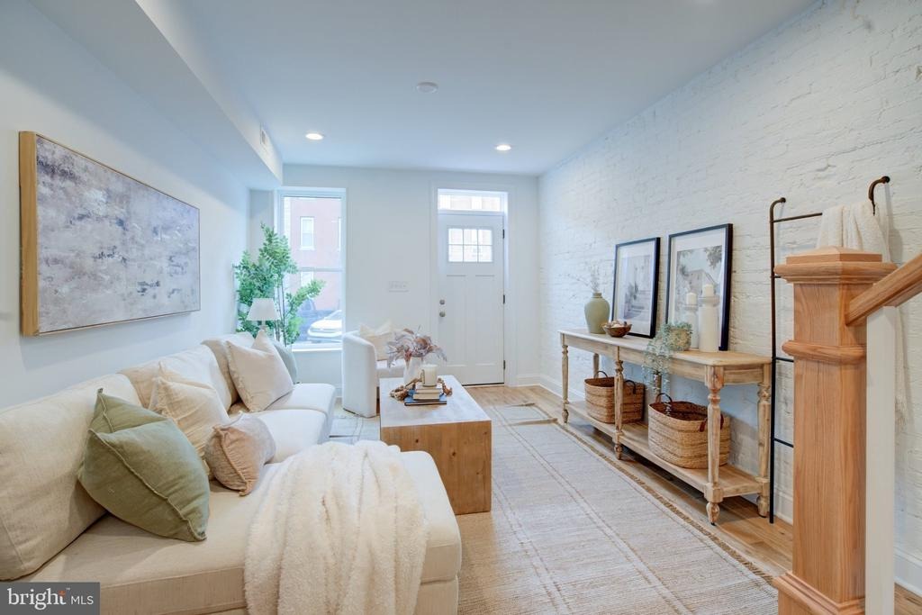 Curley St, Baltimore, MD 21224 #1