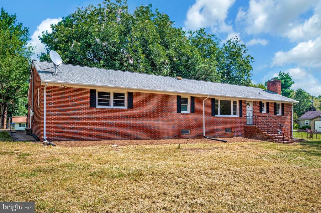 Pine Tree Ln, King George, VA 22485 #1