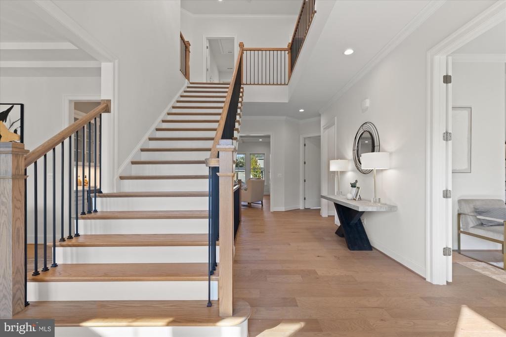 Mcguire Ct, Vienna, VA 22182