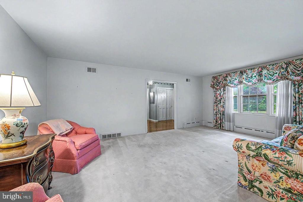 Evelyn Ave, Vineland, NJ 08360 #1